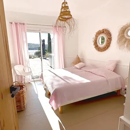 Holiday home Summer Cap Benat Bormes-les-Mimosas
